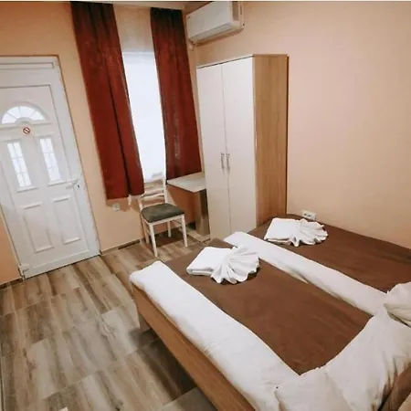 Lejlighedshotel Evropa 3*